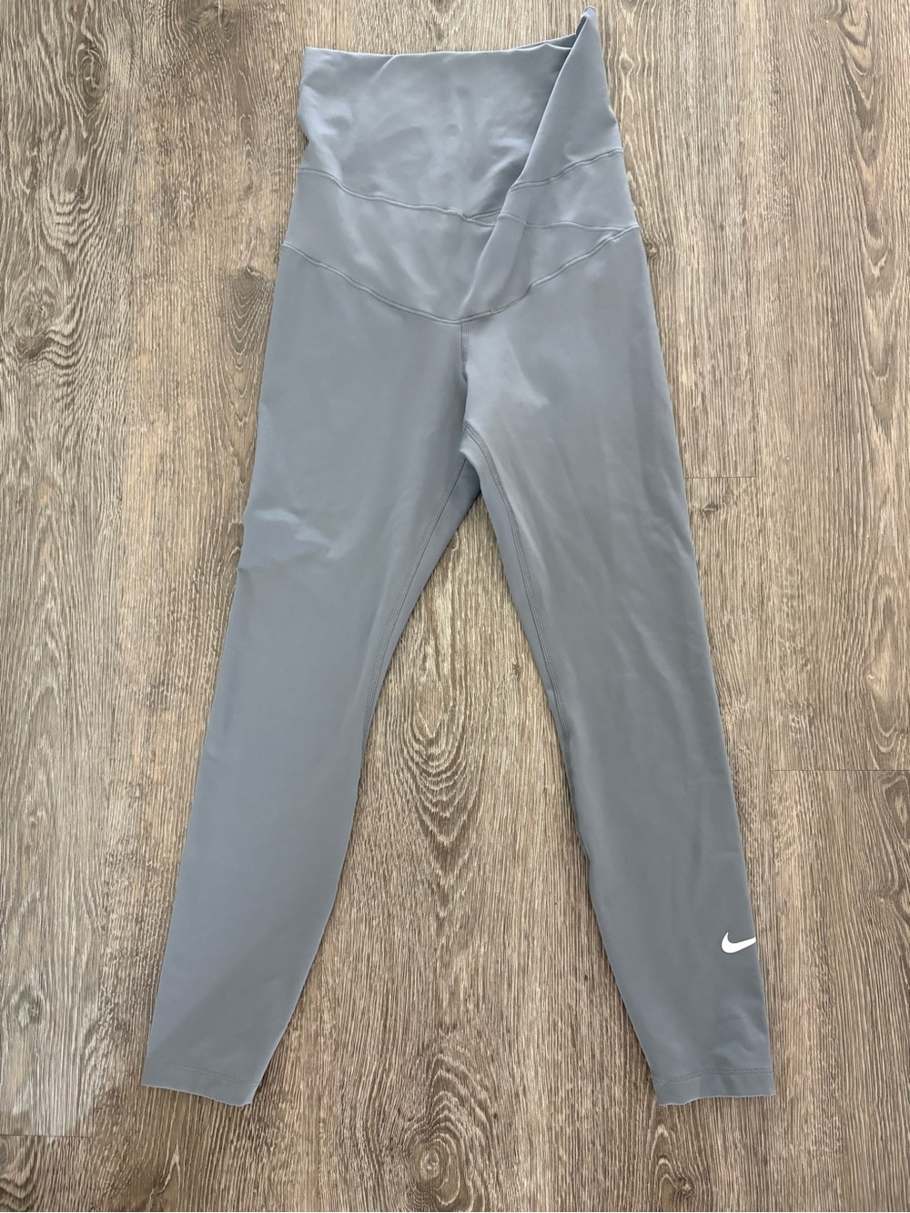 Nike One Women's High-Waisted Maternity Leggings